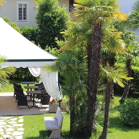Отель Terme Dolomiti Абано-Терме